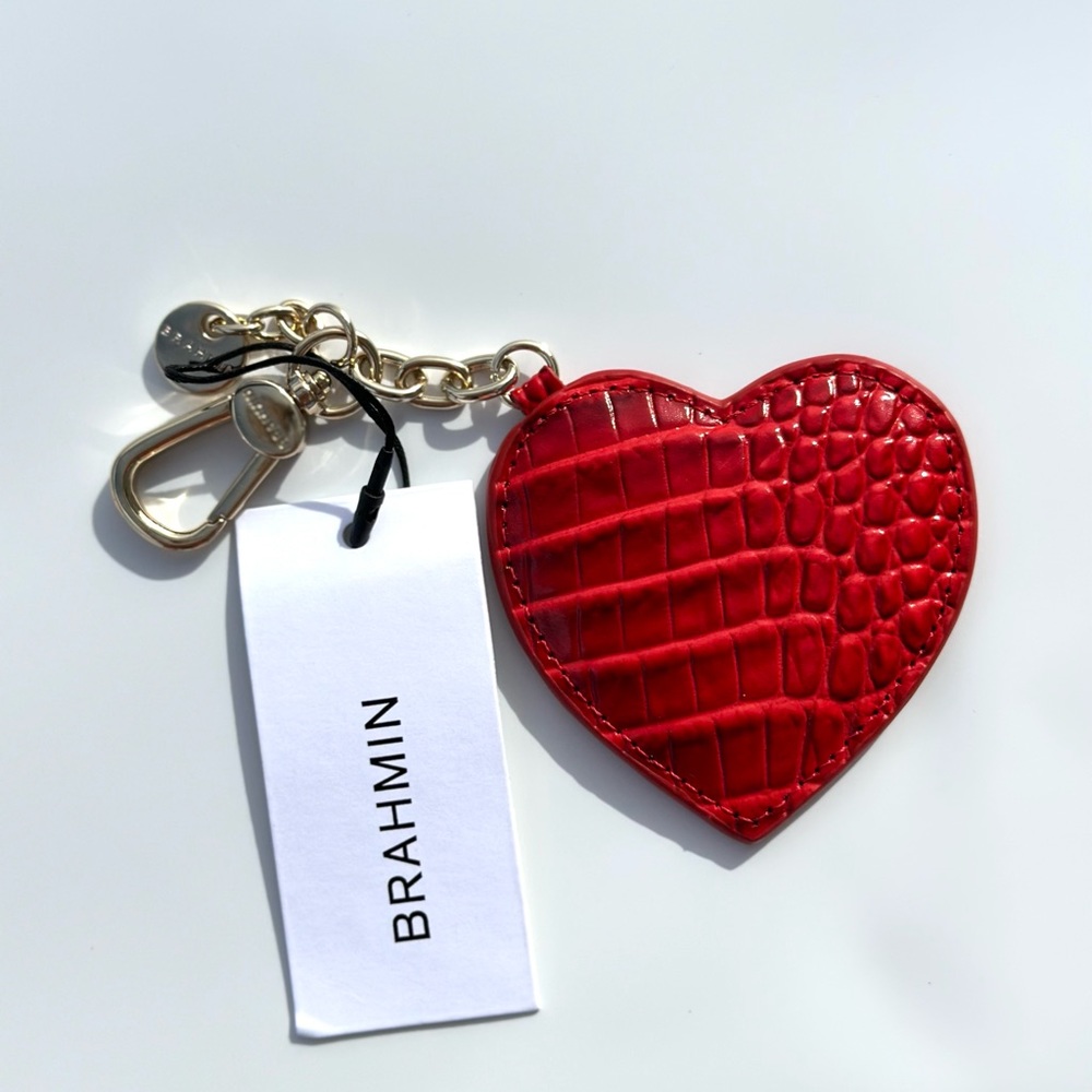 COPY - BRAHMIN CARNATION HEART KEYCHAIN